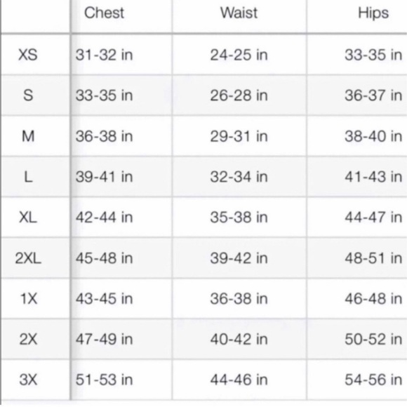 Lilly Pulitzer Luxletic 2 Piece Velvet Tank Weekender High Rise Leggings & Top - Picture 13 of 16